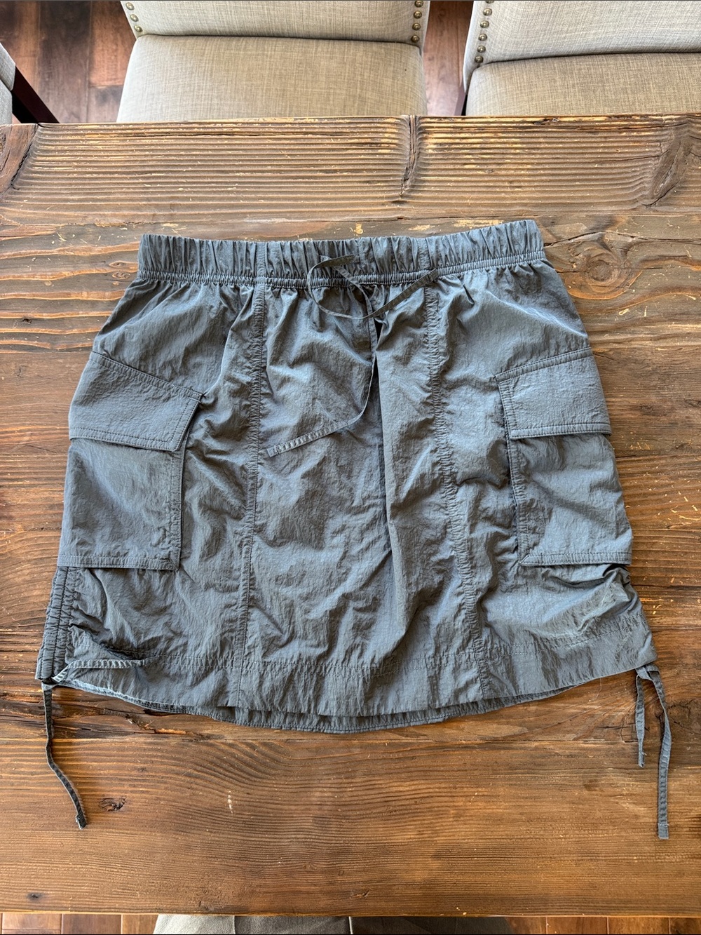 Cute Lululemon Cargo Drawstring Skirt in Charcoal Gray